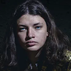 Ascolta Tadini, guarda video musicali, leggi la biografia, vedi le date del tour & altro!