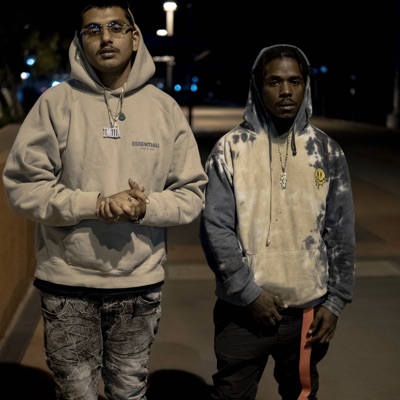 SIGNED 2 THE STREETS (feat. ILLAH) - Single