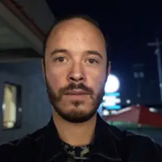 Ouve Big Ocean Sound, vê vídeos de música, lê a biografia, vê as datas da digressão e muito mais!