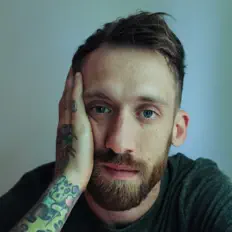 Listen to Ryan Robby, watch music videos, read bio, see tour dates & more!