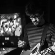 Honey Ghost dinle, müzik videolarını izle, biyografisini oku, tur tarihlerini ve daha fazlasını gör!