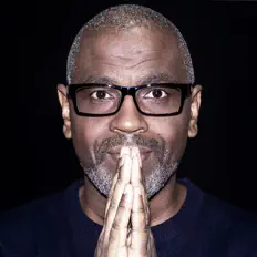 Écoutez Moises Maciel, regardez des vidéoclips, lisez la biographie, consultez les dates de tournée et plus encore !