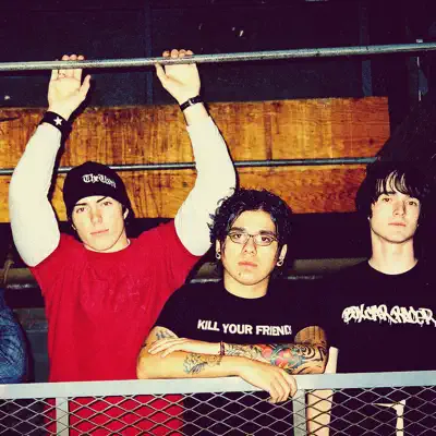 Listen to Tenminutes, watch music videos, read bio, see tour dates & more!