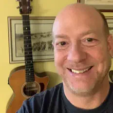 收听 Andy MacDonald、观看音乐视频、阅读小传、查看巡演日期等 ！