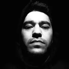 Dengarkan In Gloom, tonton video musik, baca bio, lihat tanggal tur & lainnya!
