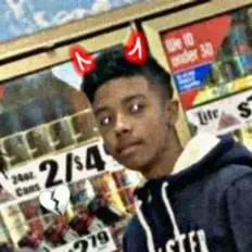 Lil Derbie dinle, müzik videolarını izle, biyografisini oku, tur tarihlerini ve daha fazlasını gör!