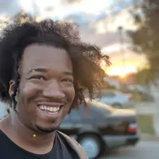 B.Uniqu3 सुनें, म्यूज़िक वीडियो देखें, बायो पढ़ें, दौरे की तारीखें और बहुत कुछ देखें!