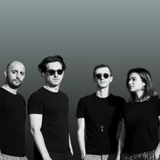 Posłuchaj wykonawcy MATCH, obejrzyj teledyski, przeczytaj biografię, zobacz daty tras koncertowych i nie tylko!