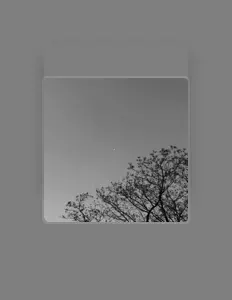 Hör dir tr!p an, schau dir Musikvideos an, lies die Biografie, finde Tourdaten und mehr!