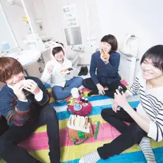 Listen to 水上カルビ, watch music videos, read bio, see tour dates & more!