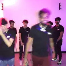 Ακούστε περιεχόμενο από Fvmous ALI, παρακολουθήστε μουσικά βίντεο, διαβάστε το βιογραφικό, δείτε ημερομηνίες περιοδείας, και πολλά ακόμη!