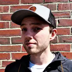 Dengarkan Trevor Winchenbaugh, tonton video musik, baca bio, lihat tanggal tur & lainnya!
