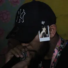 Listen to Henny Black, watch music videos, read bio, see tour dates & more!