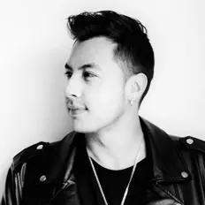 聆聽 Fernando Olaya、觀看音樂影片、閱讀小傳、查看巡演日期等！