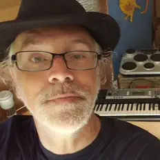 Ouça eNuminous & Archimedes, assista a videoclipes, leia a biografia, veja as datas das turnês e mais!