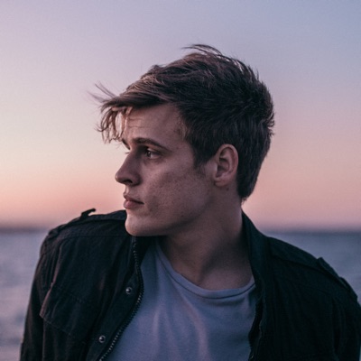 Listen to Harry Phillips, watch music videos, read bio, see tour dates & more!