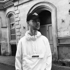 Dengarkan Crossley, tonton video musik, baca bio, lihat tanggal tur & lainnya!
