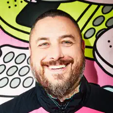 收听 Studio_Dad、观看音乐视频、阅读小传、查看巡演日期等 ！