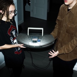 Weeder (feat. Shiny Megami) toy9lock