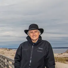 Posłuchaj wykonawcy Richard Davis, obejrzyj teledyski, przeczytaj biografię, zobacz daty tras koncertowych i nie tylko!