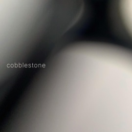 Cobblestone Majent
