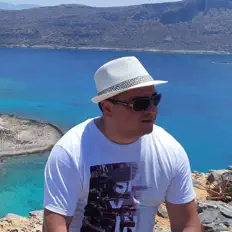 Escucha a Iroman, mira videos musicales, lee su biografía, consulta las fechas de las gira y más.