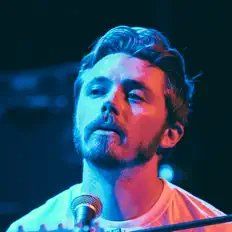 Escucha a Tristan Dolce, mira vídeos musicales, lee la biografía, consulta fechas de giras y mucho más.