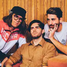 Engine Summer을(를) 듣고, 뮤직 비디오를 보고, 약력을 읽고, 투어 일정 등을 확인하세요!