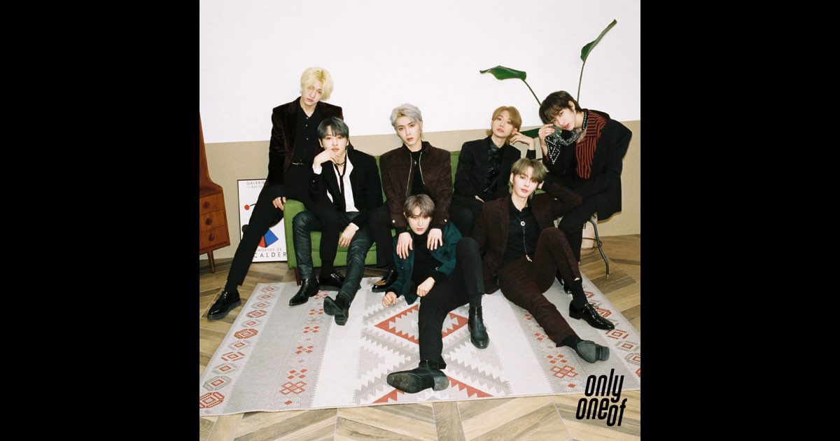 ONLYONEOF DOT POINT JUMP 1ST MINI ALBUM - Kpop USA