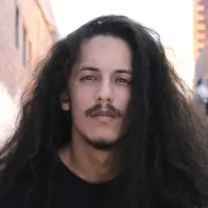 Listen to Herzeloyde, watch music videos, read bio, see tour dates & more!
