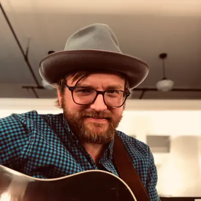 Listen to Ross Newell, watch music videos, read bio, see tour dates & more!