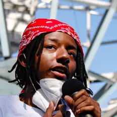 Luister naar Double Dot, bekijk muziekvideo's, lees de bio, bekijk de tourdata, en meer!