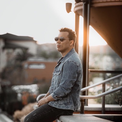 Listen to Diego Rossi, watch music videos, read bio, see tour dates & more!