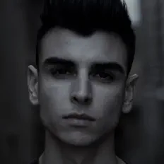 Dengarkan Francesco Salmeri, tonton video musik, baca bio, lihat tanggal tur & lainnya!
