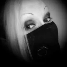 Listen to SRSBZNZ, watch music videos, read bio, see tour dates & more!