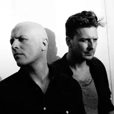 Ascolta How to Live, guarda video musicali, leggi la biografia, vedi le date del tour & altro!