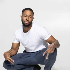 Kai Michaelを聴いたり、ミュージックビデオを鑑賞したり、経歴やツアー日程などを確認したりしましょう！