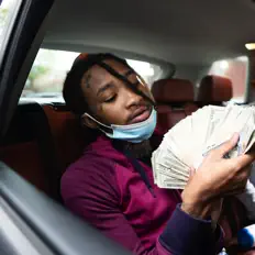 Ascolta 100deek, guarda video musicali, leggi la biografia, vedi le date del tour & altro!