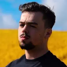 Listen to Aaron Everything, watch music videos, read bio, see tour dates & more!