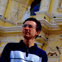 Ascolta undefined, guarda video musicali, leggi la biografia, vedi le date del tour & altro!