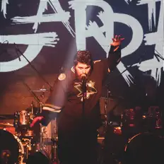 Posłuchaj wykonawcy Avantgarde, obejrzyj teledyski, przeczytaj biografię, zobacz daty tras koncertowych i nie tylko!