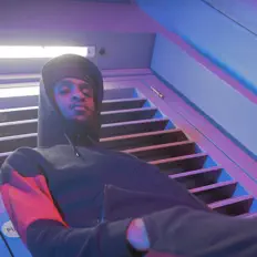 Dengarkan EStar, tonton video musik, baca bio, lihat tanggal tur & lainnya!