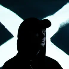 聆聽 bvd kult、觀看音樂影片、閱讀小傳、查看巡演日期等！