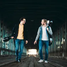 Dengarkan Woch & Guzik Duo, tonton video musik, baca bio, lihat tanggal tur & lainnya!