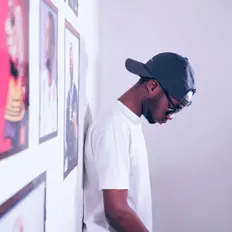 Écoutez Icejo, regardez des vidéoclips, lisez la biographie, consultez les dates de tournée et plus encore !