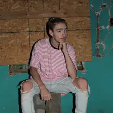 Lil Auti dinle, müzik videolarını izle, biyografisini oku, tur tarihlerini ve daha fazlasını gör!