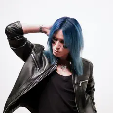 聆聽 NEOWOLX、觀看音樂影片、閱讀小傳、查看巡演日期等！