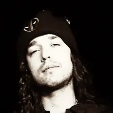 Ouça Cozee Boy, assista a videoclipes, leia a biografia, veja as datas das turnês e mais!