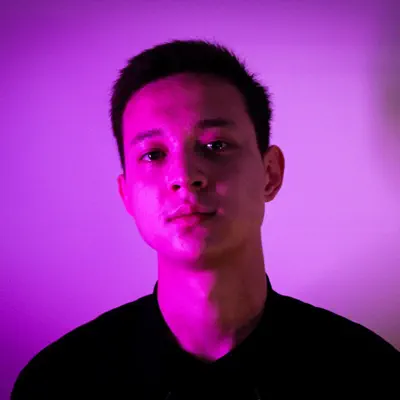 Escucha a Alish, mira videos musicales, lee su biografía, consulta las fechas de las gira y más.