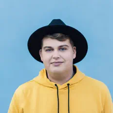 聆聽 Martin Císar、觀看音樂影片、閱讀小傳、查看巡演日期等！